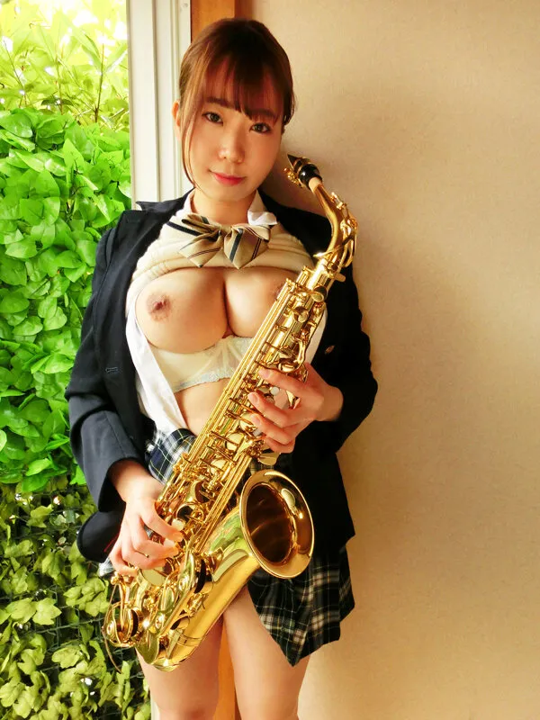 【早見依桜】【GカップJKハメ撮り】えげつない巨乳13 穂田はな