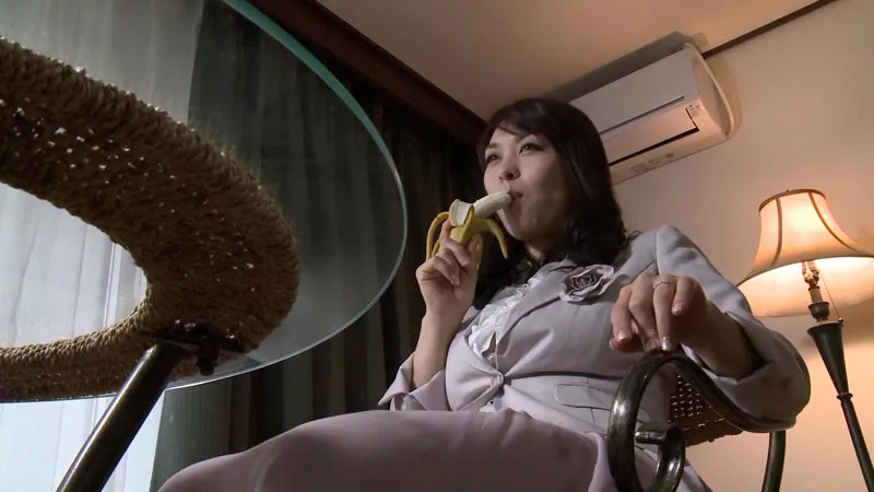 【中森玲子】玲子ママ【童貞義息子×Hカップ人妻 性教育ハメ撮り流出】