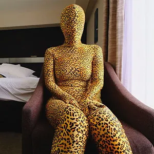 静河【巨乳長身素人 全身タイツハメ撮り流出】