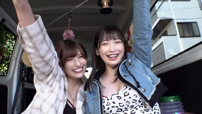 【美園和花＆若宮はずき】爆乳おしゃぶりごっくん逆ナンパワゴン