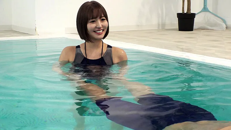 絶品舐めテクでジム男子を骨抜きにするおしゃぶりBitchトレーナー サリナ 百永さりな