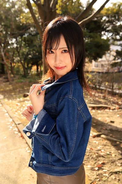 【山口葉瑠】SEX依存症の女 淫乱現役CA千咲23歳