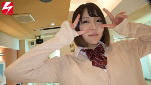 【心菜りお】予約1週間待ち指名No.1ピンサロ嬢店外デートお持ち帰り！店外（挿入）なら最後（中出し）まで…