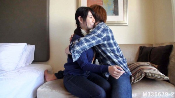 れん【Dカップ素人人妻NTR】