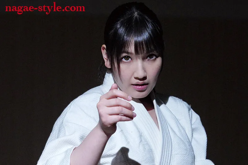 強い人妻を力づくでものにする ～プライド高き女柔道家のいやらしい肉体～ 愛月セリア