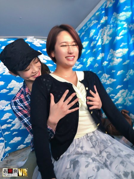 【乃木はるか 他】【VR】 超王道AV出演体験VR！！あなたよりもカワイイ子を連れてきてください！数珠繋ぎVR！美人女ADが街でナンパして連れてきた断れないヤリマンをあなたのチンポでヒーヒーさせてあげて下さい！！更にその子よりもカワイイ断れないヤリマンを電話で呼んでもらう…