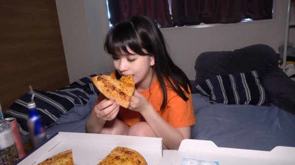 1K中出し部屋呑みドキュメント Jカップ最強ボディ娘・希咲アリスちゃん