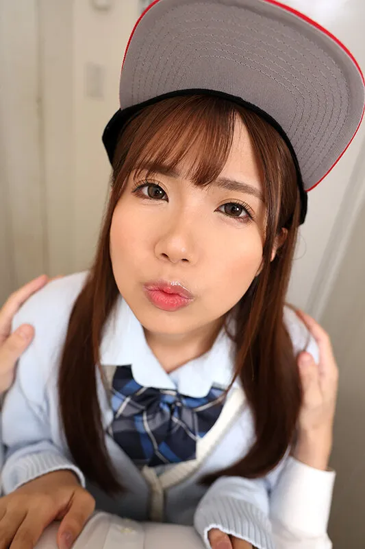 【JK】【VR】絶対領域 毎週金曜のバイト帰り。1時間早く上がり、互いのフェチな欲求を満たす最高の関係性。和久井美兎