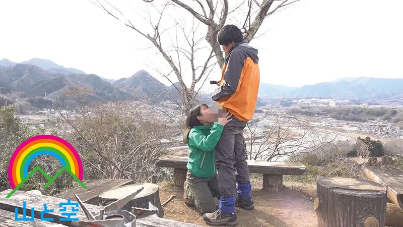 【佐野なつ】野外露出ハイキング 健康的でハニカミ可愛い山ガールと登山デート。