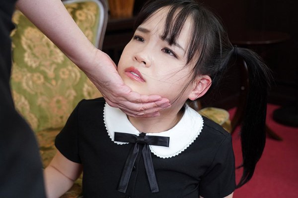 雛［小さな子］を育てる変態サイコな大人たち～催眠館のショータイム 工藤ララ