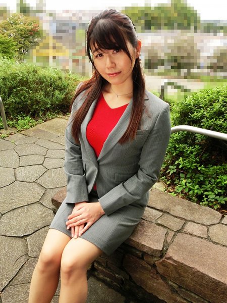 【浅宮ちなつ】地方教員の禁断裏バイト 綾峰夏乃