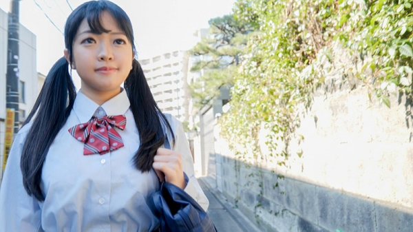 隣の変態大家におっぱいを揉まれ毎日犯されてます 舞奈みく