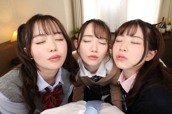 【沙月恵奈 他】【VR】部活終わりの休日。シティホで教え子3人に囲まれサンドイッチで挟まれて小悪魔的に痴女られ誘惑されて抜かれまくったボク。あすか・ゆめる・恵奈