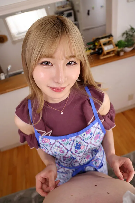 【伊東める】【弟×姉 近親相姦】【VR】弟の世話は全部してあげたい！見た目は派手になっても優しいままの僕の姉は、当たり前のように性処理もしてくれる。める