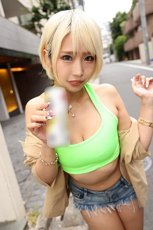 【VR】「暇してるならホテル行ってヤろうよ！」逆ナンしてきたギャルとの超密着Fuck！！ 乙アリス