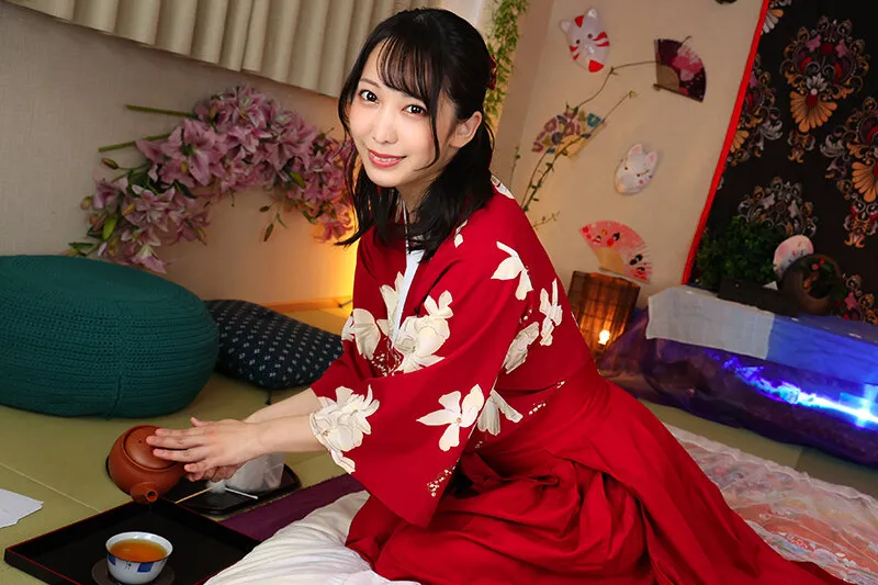 【VR】スカートの中でこっそり生挿入をしてイキまくる！！魅惑的な快楽を提供する大正浪漫リフレ嬢 弥生みづき