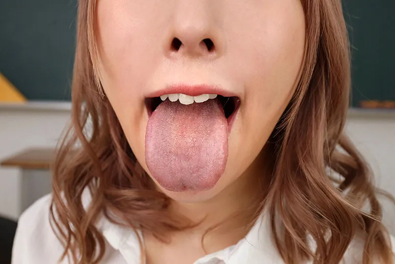 【安西天】【VR】精子全てをむさぼる。生徒を捕まえ有無を言わさぬ変幻自在のギアチェンジ口淫教室 星川まい