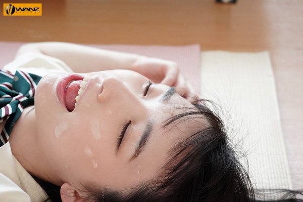 田舎の工業学校は暇すぎて毎日パンチラ誘惑でデカチン漁りしかヤルことがない！ 花狩まい