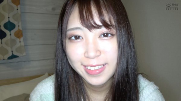 【口内フェチ】人気女優 加賀美さらチャンの激レア舌ベロ・口内・歯観察！小魚に唾垂らし咀嚼も！！！