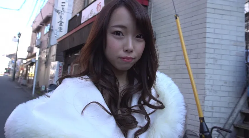 街角シロウト働くお姉さんちゃんねる 普段なら絶対ついていかないのに、今日に限って見知らぬ男と行ってしまったホテル 4時間12人