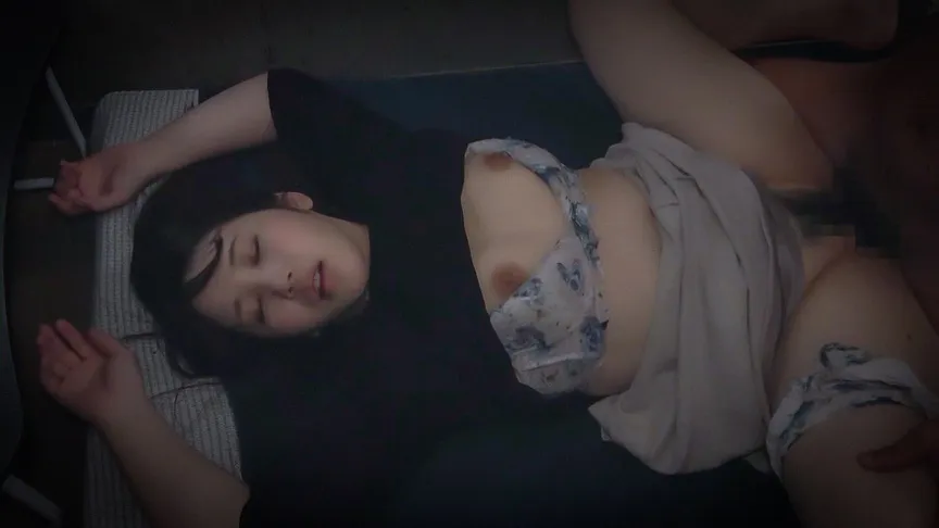 【昏睡レイプ流出】 「当店新メニューの試飲をお願いします！」ネットカフェ○睡レ○プ2 店長だった私はこうやって数々の女性客たちで性欲を解消してきましたが何か？井○店編