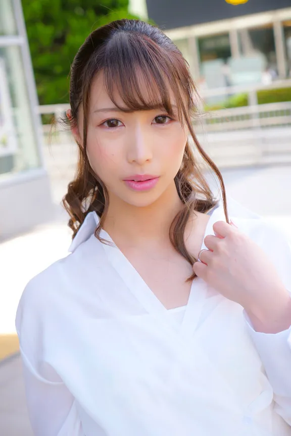 【平井栞奈＆藤井レイラ＆三尾めぐ】性欲旺盛な地方妻が越境開放セックス3「今日、主人には内緒で来ました…」他人棒を求めて上京してきた美人妻に媚薬で焦らし高めて膣奥大量生中出し！！