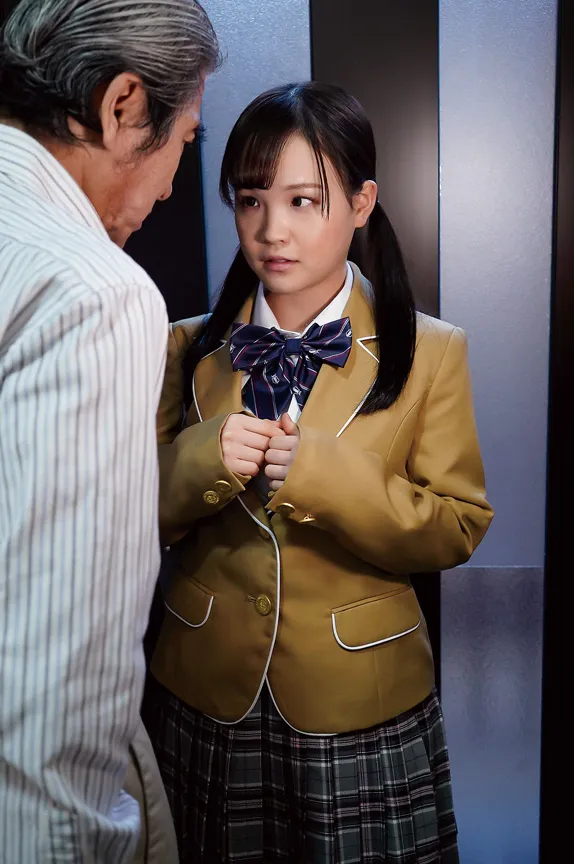 鬼畜父の性玩具 彼氏との仲を引き裂かれた制服美少女 工藤ララ