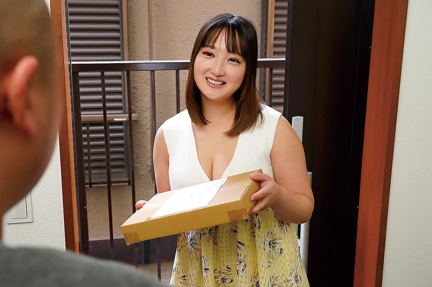 小野崎りこの爆乳劇場Jcup！95cm