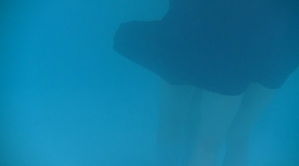 【JCセーラー服着衣水泳】卒業記念を忘れて【ウェット＆メッシー】