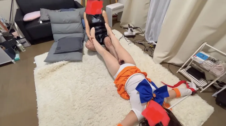 【セーラーヴィーナス 百合同人AV】【珠宮さき】電気アンマのスペシャリストマイちんゲールが女の子にも電気アンマをやってみたいと言い出した！セーラー戦士みみちゃんを失禁させる！