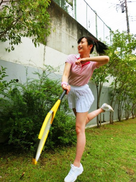 【中条カノン】妊娠テニスガール 華村ちほ