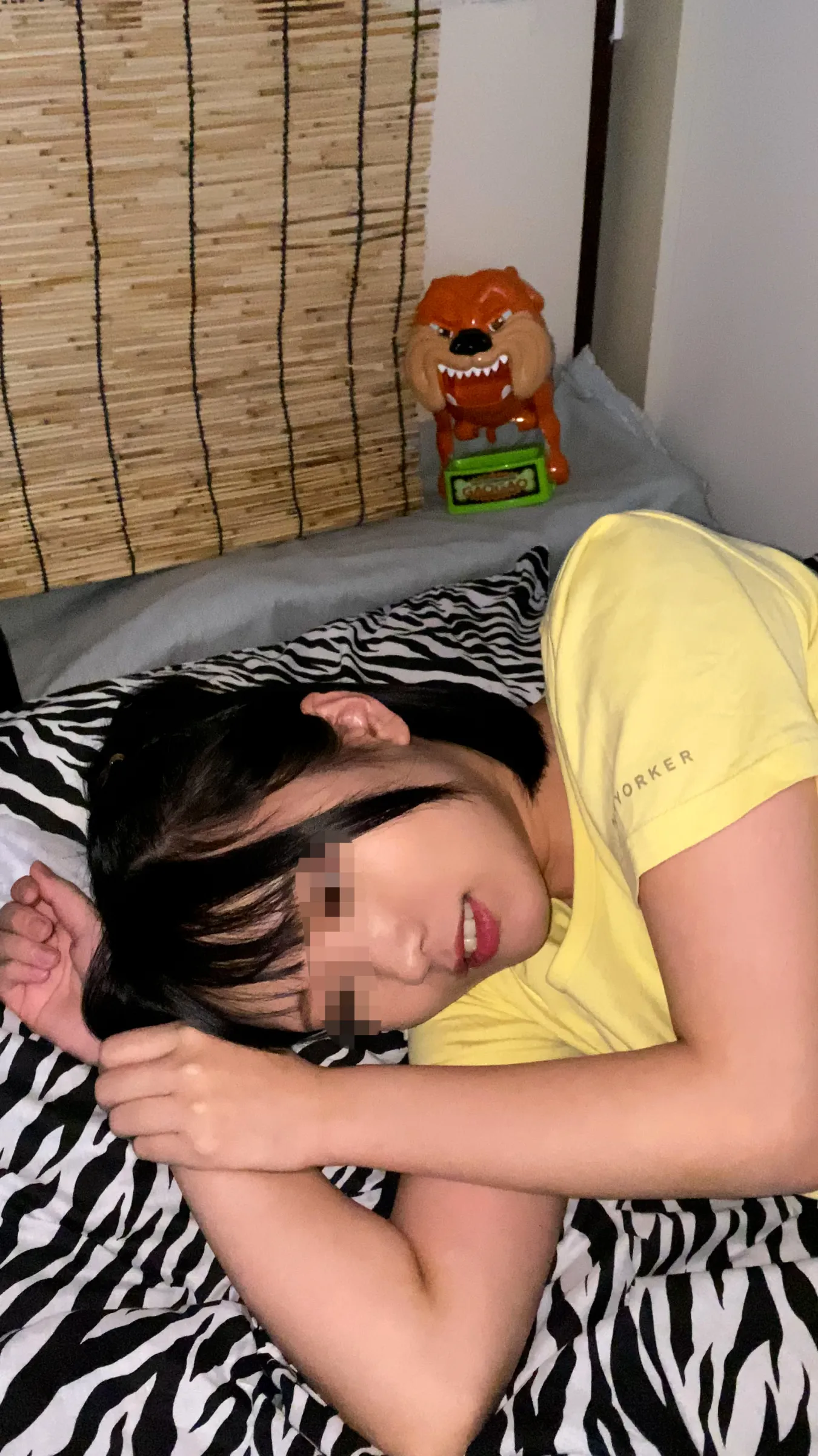 【日泉舞香】【現役アイドル】プラベ流出フェラ● ホスト彼氏とのお泊りフェラ流出 病みカワイイSNSバズリ散らす（流出スマホデータ）