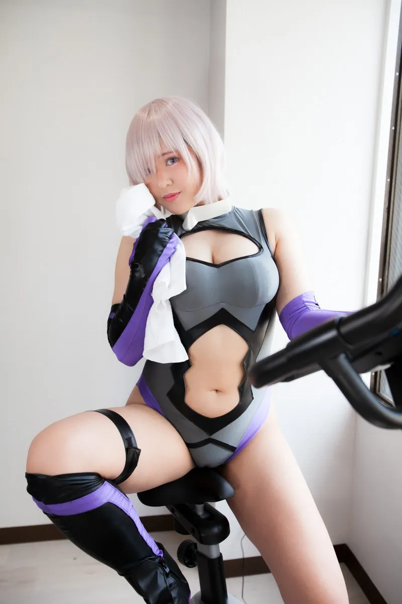 【奏】【FGO マシュ】先輩、トレーニングのお時間です！