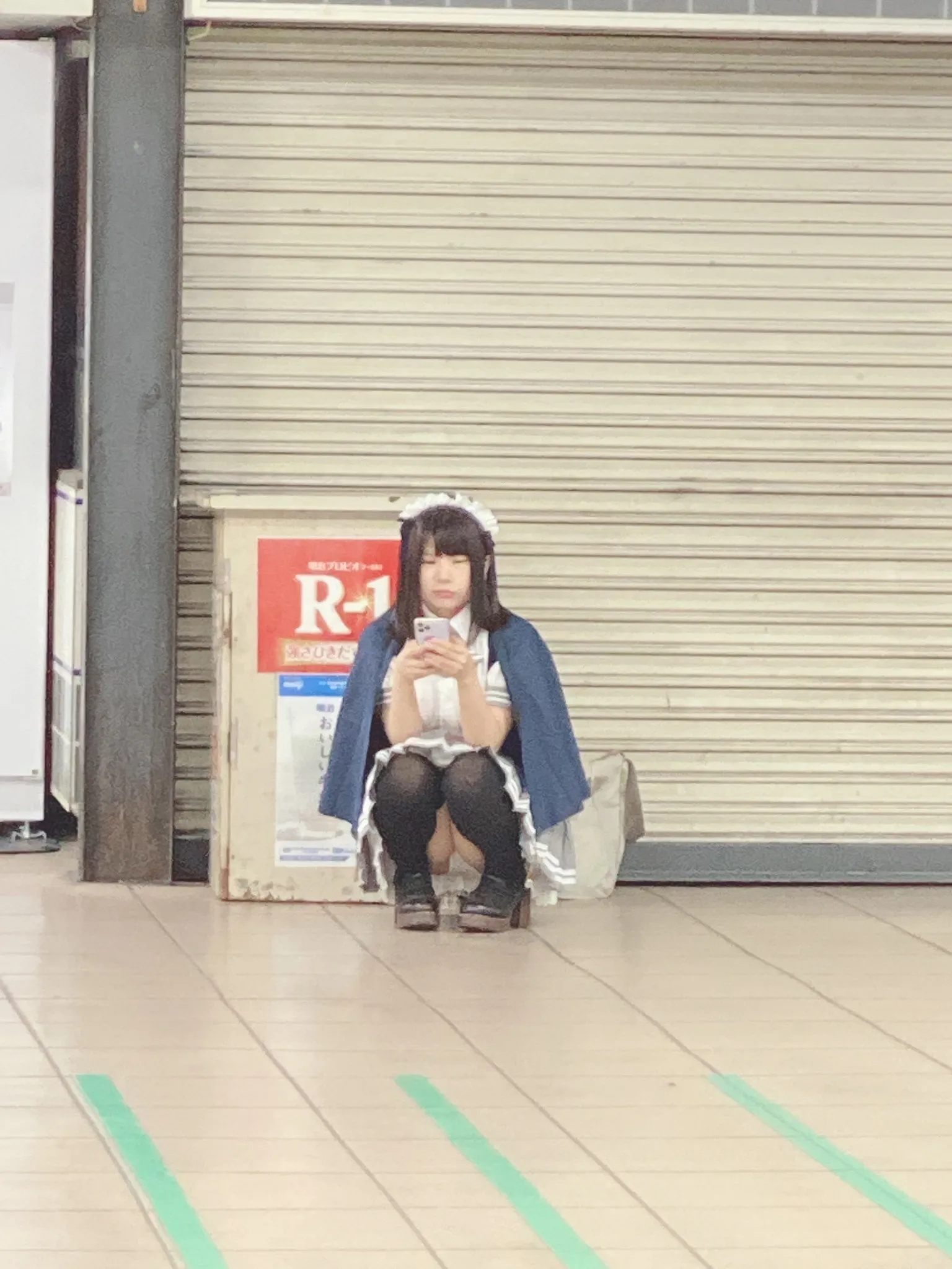 うしじまいい肉×めるにゃん　野外露出さんぽ