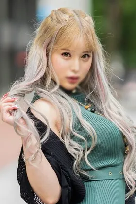 【白雪ひめ】【潮＆イラマ祭!!】即レス即会いヤリマンドМビッチ23歳。**イラマで喉奥イキww潮も止まらないエンドレスイキ狂い失神ファッキン!!【GANGIMARI】