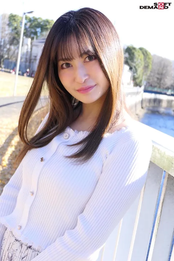 「この子、こんなに楽しそうにSEXするんだ」経験人数1人だけ！むっつり漫画喫茶店員が4年ぶりのSEX いざ性欲満開！ 宮市怜奈(仮)4ヶ月限定AVデビュー