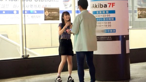 【天沢ゆきね】マジ軟派、初撮。 1559 秋葉原でラジコンを走らせれば美女は釣れるのか？オタクの街ですねw釣れました♪失恋気味の超キュートでスレンダー美少女を絶頂ノンストップで連続アクメをキメまくる！！