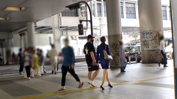 【堀越麻央】マジ軟派、初撮。 1658 スーツが似合いすぎな働くオンナをホテルに連れ込み！徐々に距離を詰めてくる男優をしかたなく受け入れてしまい…大量潮吹きでカメラを濡らし、激しいピストンにスレンダー美BODYがみだらに震える！