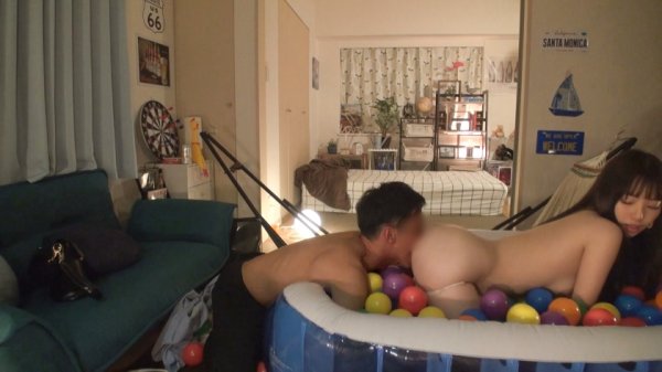 【美波こづえ】百戦錬磨のナンパ師のヤリ部屋で、連れ込みSEX隠し撮り 211 家に連れ込んだ色白スレンダー美女！後ろから抱きしめるとなんとノーブラ！！立ちバックでガン突きされてハメ潮漏らすドスケベ女だった！美乳・美尻・美脚の三拍子揃った極上ボディは必見！