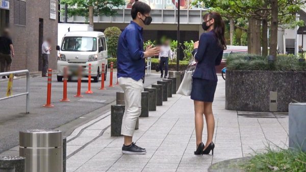 【竹内夏希】マジ軟派、初撮。 1670 会社の上司と不倫関係にある美人OLはドスケベ下着をカバンに常備！M気質な彼女の心をくすぐる意地悪プレイで喜びの絶頂！