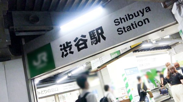 【朝日奈かれん】マジ軟派、初撮。 1688 浮気調査のインタビューのテイでナンパ！スタイル抜群めちゃかわ女子を発見！浮気されたことがあるという彼女に寄り添い迫ると、自らキスを受け入れて…