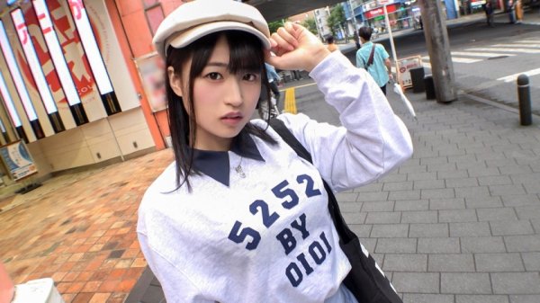 【仲村りお】マジ軟派、初撮。 1670 『ルームシェアしてる友達が家賃払ってくれなくて…』ストレス溜まった童顔少女をナンパ！大人しそうだけど実はむっつり？プリッと肉感のあるお尻がエロすぎる！