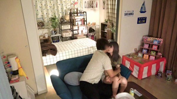 【都久井りお】百戦錬磨のナンパ師のヤリ部屋で、連れ込みSEX隠し撮り 222 飲んだ帰りに飲み直し！家に連れ込んだ美巨乳＆美尻のおっとり女子！程よいムチムチ感なのにクビレてる抜群のプロポーション！SEXになると一転しエロカワボイスで喘ぎまくる！