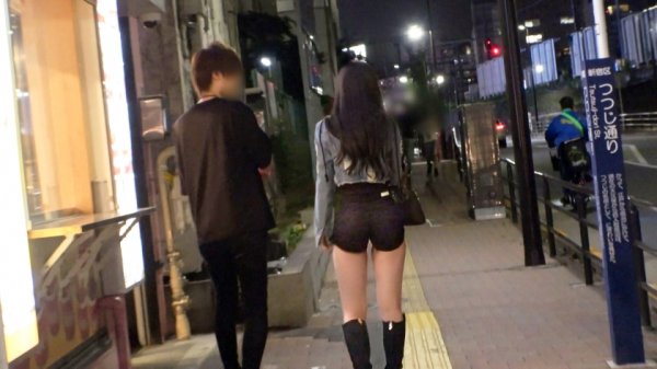 【安藤もあ】マジ軟派、初撮。 1710 整った顔立ちにモデルのようなスタイル！経験人数100人超えなのに付き合った人数3人！？潮吹きしまくりのオマ●コにチ●ポで栓をしてもなお吹き出す潮！潮！潮！！中イキ連発で見どころ満載！