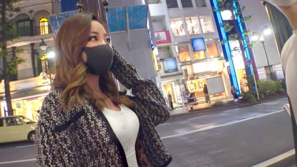 【浜辺アンナ】マジ軟派、初撮。 1742 ゴテゴテのネイルに焼けた肌のTHE・黒ギャル！お酒のノリでボディタッチしても嫌がらないので…。従順なフェラに可愛らしい喘ぎ声…このギャップこそギャルSEXの醍醐味！