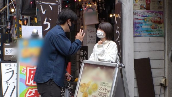 【佐野なつ】マジ軟派、初撮。 1726 麻雀のプロを目指す少女をナンパ！不思議とイジメたくなるこの雰囲気…首絞めで感じるドMちゃん！ハメられてお漏らししちゃうスケベマンコ！変態役満ムスメのイキッぷりを見よ！！