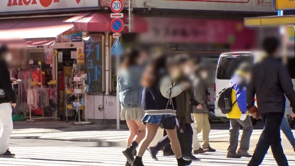 【天乃みくる】マジ軟派、初撮。 1781 アイドル好きなオタ活女子を秋葉原でナンパ！最初はコチラの要求を躱すへらへらと躱すも、乳首をいじられたあたりから一気にエンジンかかってエロモード！笑顔でSEXを楽しむムッツリすけべ娘のムッチリBODYがエロい！