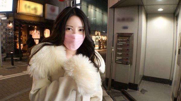 【椎名ゆきの】マジ軟派、初撮。 1799 彼氏はいらないけど相席居酒屋には行く性欲お姉さんとホテルへ！いやらしい気持ちを刺激すればそのスレンダーな体があらわに！しかも胸はFカップ！？