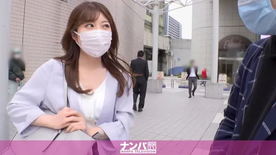 【白井すみれ】マジ軟派、初撮。 1818 保険の営業回りをしているお姉さんをナンパ！真っ白なスベスベの肌を撫で回すとHな雰囲気に…快感に浸り、仕事を忘れてSEXに夢中！！