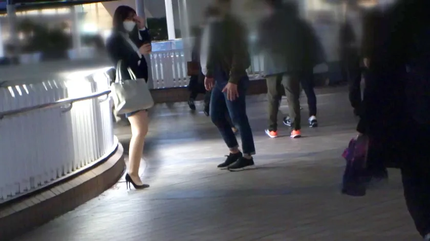 【粒楽あむ】マジ軟派、初撮。 1900 仕事帰りのお姉さんをホテルに連れ込み！『責められるのが好き…♪』とのことなのでムチムチのスーツを剥ぎ取りイラマやスパンキングで雌堕ちさせる！揺れる巨乳とハリのある巨尻にきっと目が釘付け！